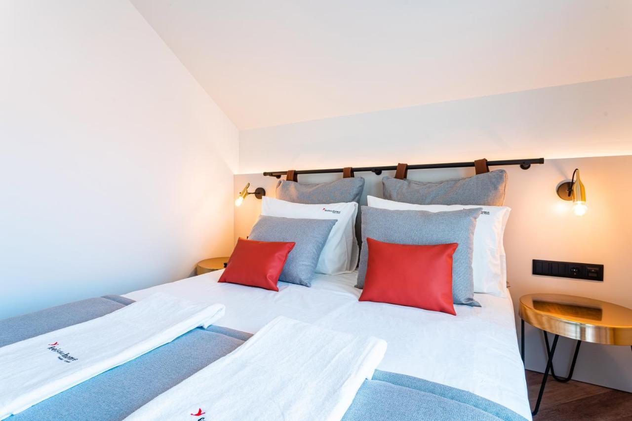 Flh Viola Market Flats With Terrace Apartment Funchal (Madeira)